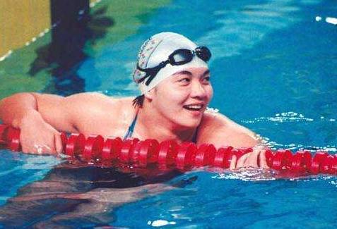 中国游泳界的传奇人物:孙杨与庄泳的奥运荣