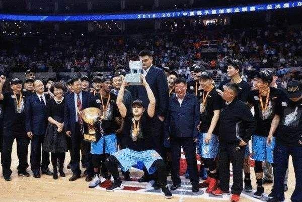 不差钱!哈达迪CBA奖金堪比NBA总冠军